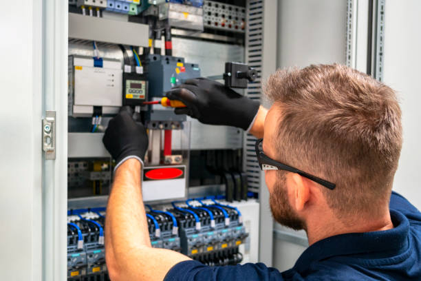 Best Commercial Electrician Services  in Bethel Manor, VA